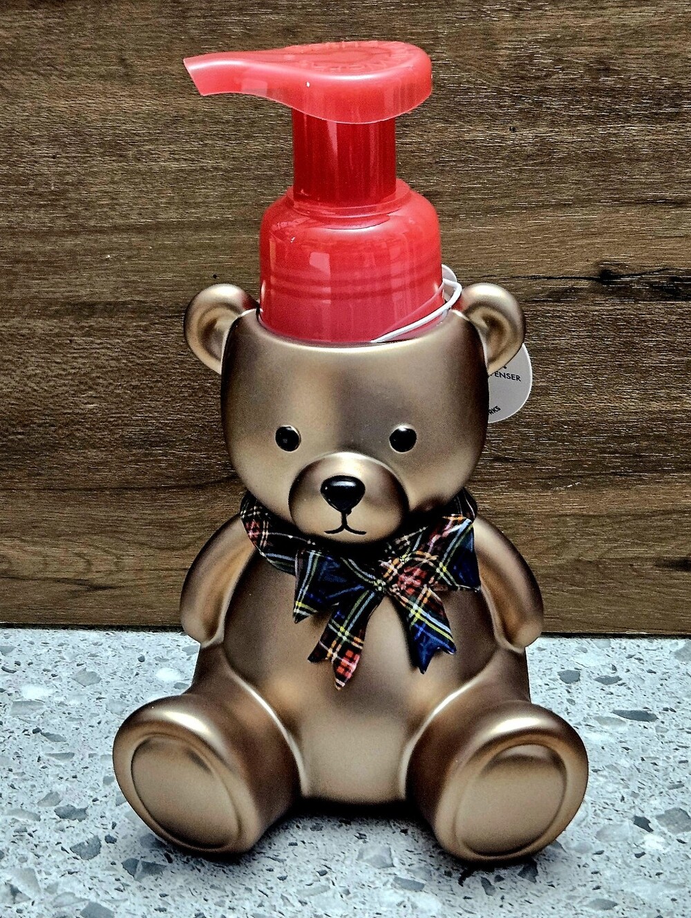 Bath & Body Works Christmas Bear Foaming Soap Dispenser new